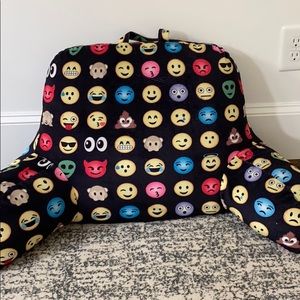 Trendy emoji print boyfriend pillow